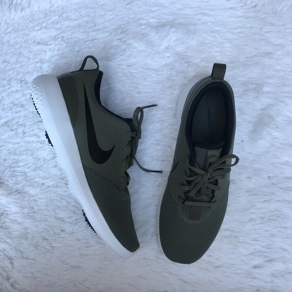 nike mens roshe spikeless golf shoes